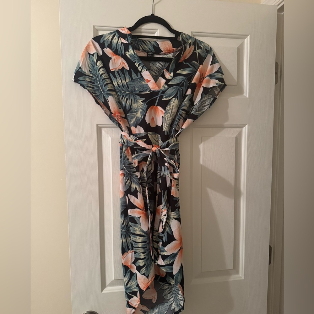 SHEIN Tropical Leaf Print Dress